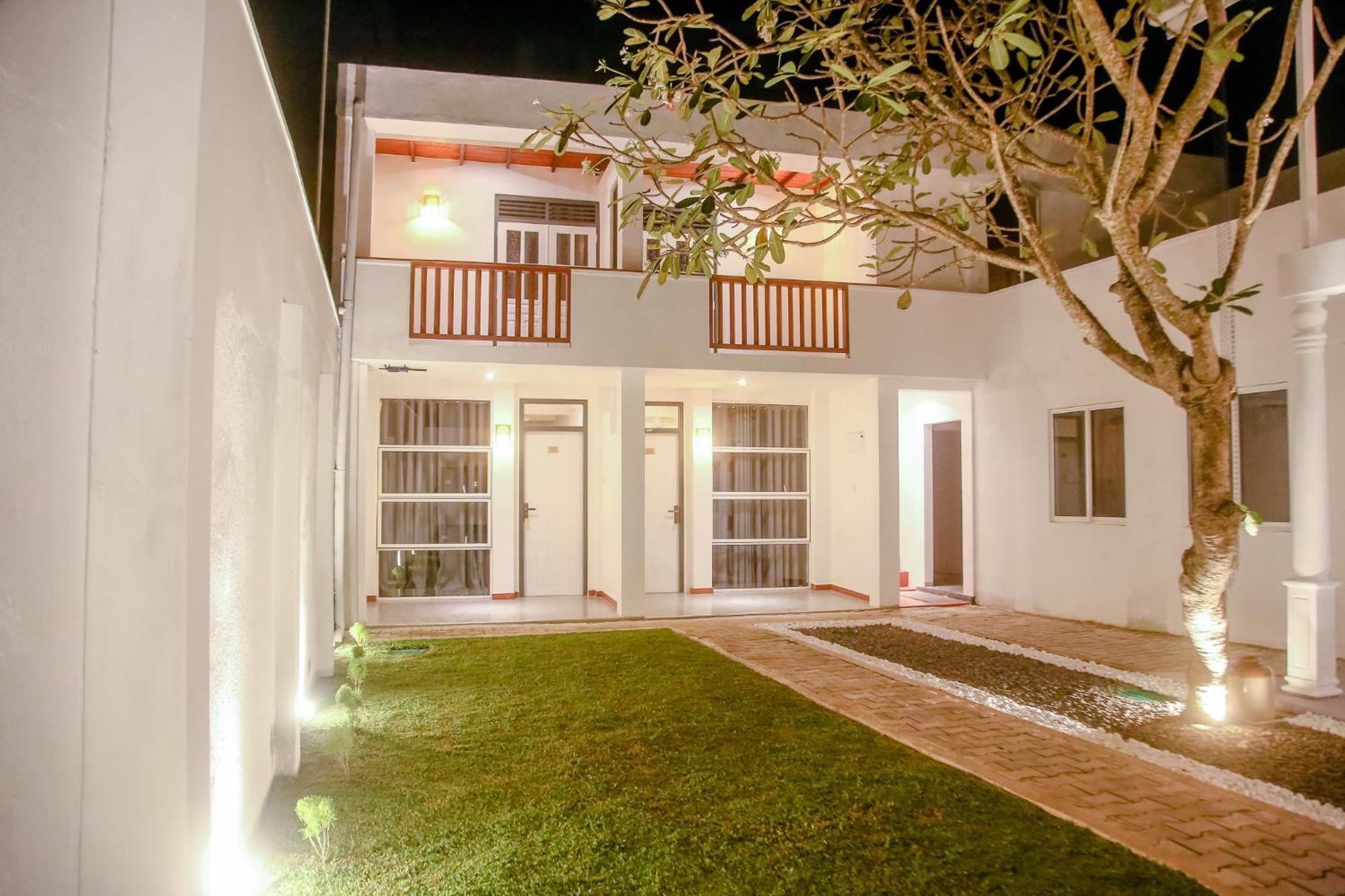 Hotel Anchorage Mirissa Exterior foto
